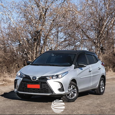 Toyota Yaris è la city car perfetta per chi cerca comfort, sicurezza e tecnologia. Toyota Yaris